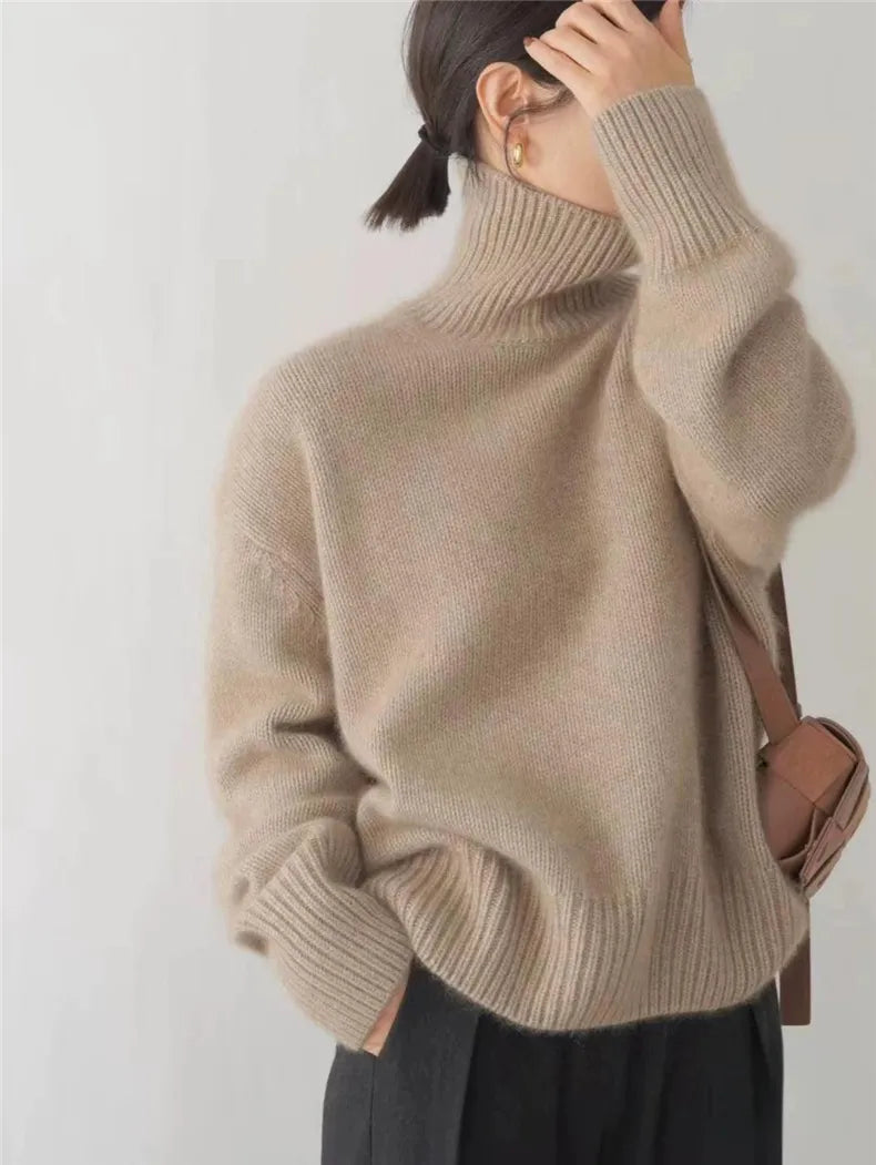 Wooluxe - The Sweater for Timeless Elegance